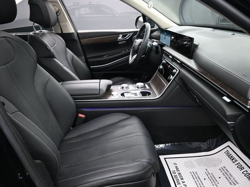 Used 2025 Genesis GV80 2.5T Advanced image 37