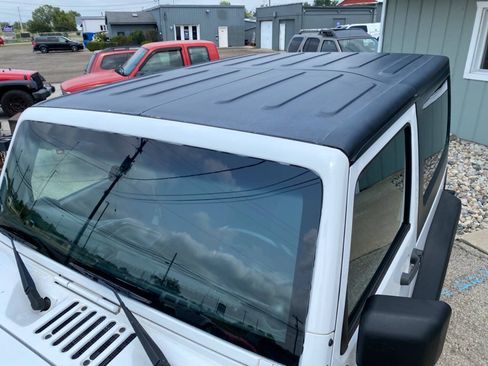 Used 2012 Jeep Wrangler Sport AWD/4WD image 50