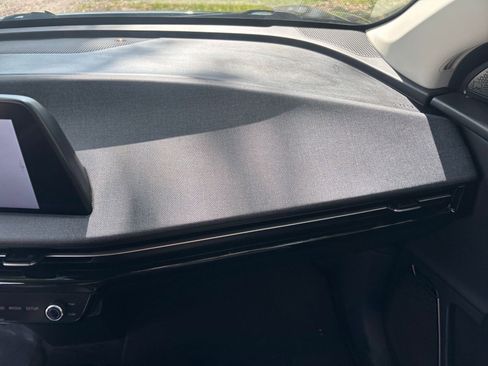 Used 2024 Kia EV6 Wind RWD image 42