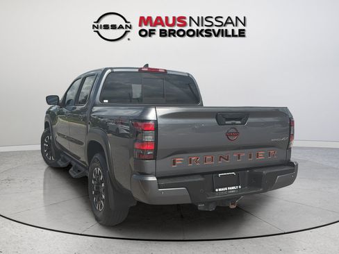 Certified 2022 Nissan Frontier PRO-4X w/ Technology Package AWD/4WD image 8