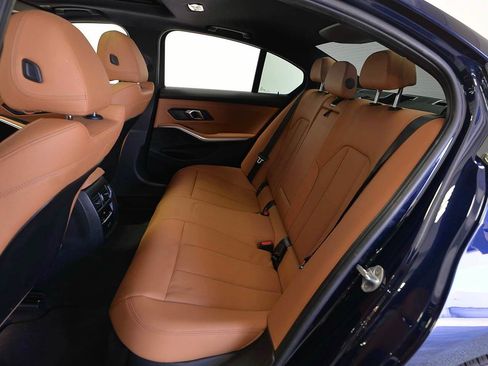 Certified 2024 BMW 330i Sedan w/ Convenience Package RWD image 11