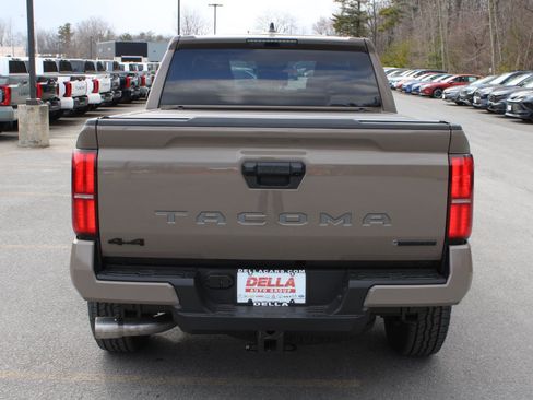 New 2026 Toyota Tacoma TRD Off-Road AWD/4WD image 6