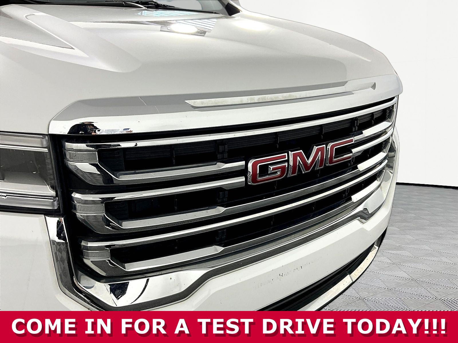 Used 2021 GMC Acadia SLE w/ LPO, Floor Liner Package FWD image 30