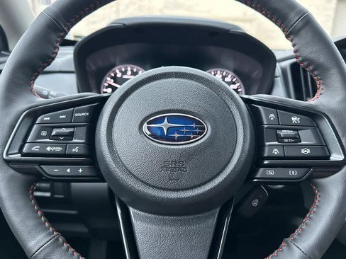 New 2026 Subaru Crosstrek 2.5i Limited w/ Crosstrek Mirror Package image 24