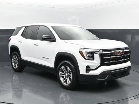Used 2026 GMC Terrain Elevation FWD image 7