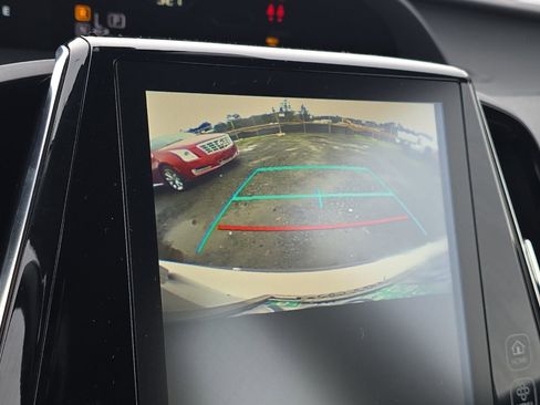 Used 2017 Toyota Prius Prime Advanced image 10