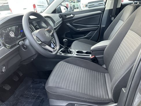 Used 2023 Volkswagen Jetta S image 13