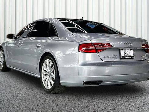 Used 2016 Audi A8 L 4.0T image 4