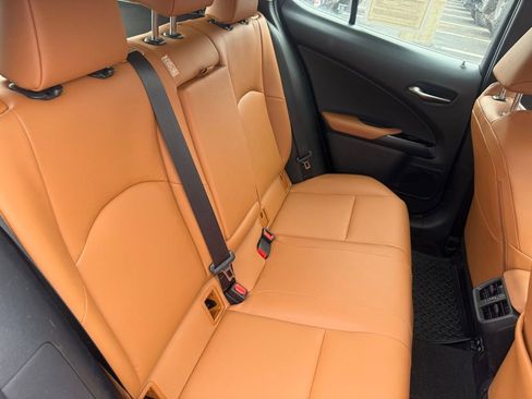 Used 2019 Lexus UX 200 w/ Accessory Package 2 image 43