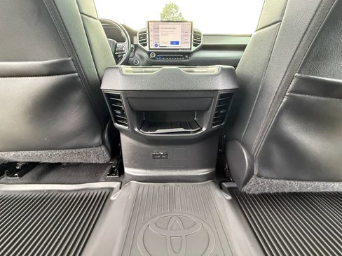 Used 2022 Toyota Tundra Limited AWD/4WD image 26