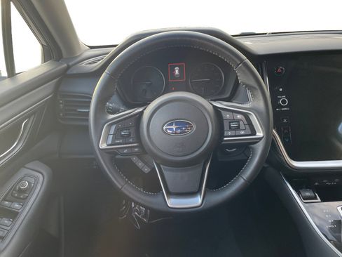 Certified 2022 Subaru Outback Premium image 18