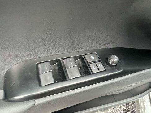 Used 2026 Toyota Camry SE w/ Convenience Package FWD image 14