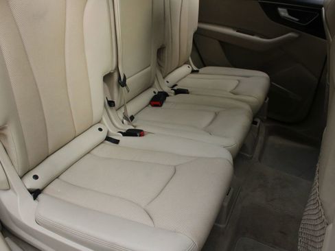 Used 2017 Audi Q7 3.0T Premium Plus image 25