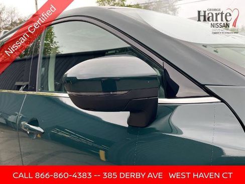 Certified 2024 Nissan Pathfinder SL w/ SL Premium Package AWD/4WD image 7