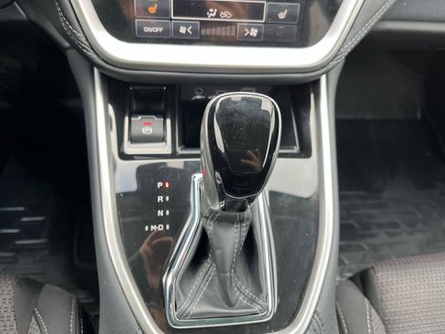 Used 2024 Subaru Outback Premium image 18