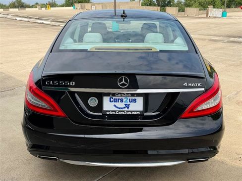 Used 2014 Mercedes-Benz CLS 550 4MATIC image 5