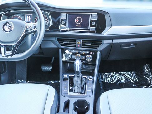 Used 2020 Volkswagen Jetta R-Line w/ R-Line Cold Weather Package image 13