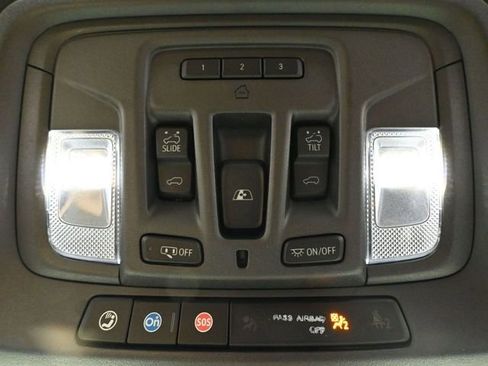 Used 2023 GMC Sierra 1500 AT4 w/ AT4 Preferred Package image 42