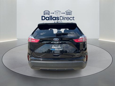 Used 2022 Ford Edge SE image 6