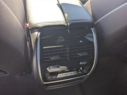 Certified 2025 BMW X5 sDrive40i w/ Climate Comfort Package image 18