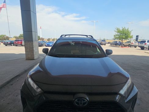 Used 2024 Toyota RAV4 SE w/ Convenience Package AWD/4WD image 23