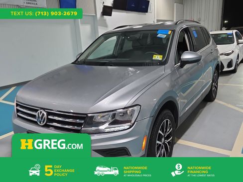 Used 2021 Volkswagen Tiguan SE AWD/4WD image 1