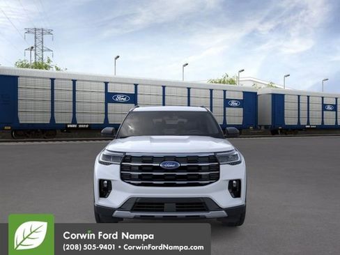 New 2026 Ford Explorer Active AWD/4WD image 7