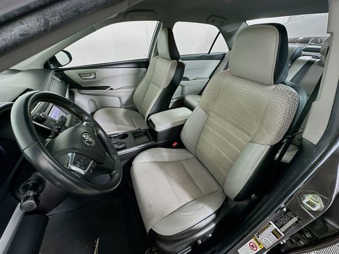 Used 2015 Toyota Camry SE image 13