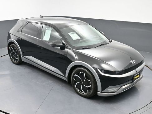 Used 2024 Hyundai Ioniq 5 Limited image 45