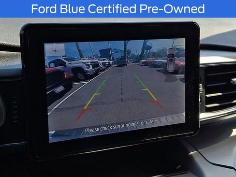 Used 2020 Ford Explorer XLT w/ Equipment Group 202A AWD/4WD image 22