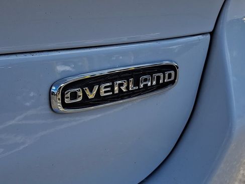 Used 2022 Jeep Grand Cherokee L Overland w/ Advanced Protech Group III AWD/4WD image 34