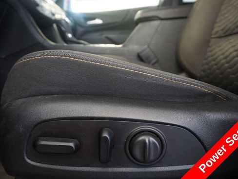 Used 2018 Chevrolet Equinox LT w/ Sun & Infotainment Package AWD/4WD image 6