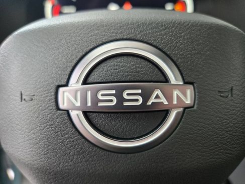 New 2026 Nissan Pathfinder Platinum AWD/4WD image 12