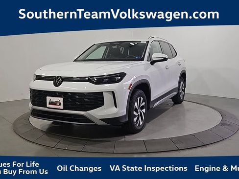 New 2026 Volkswagen Tiguan S AWD/4WD image 1