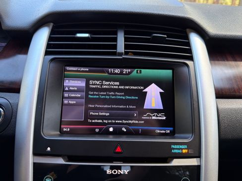 Used 2013 Ford Edge Limited w/ Driver Entry Pkg image 5