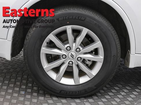 Used 2025 Dodge Durango GT RWD image 30