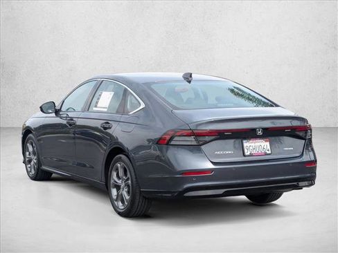 Used 2023 Honda Accord EX-L image 8