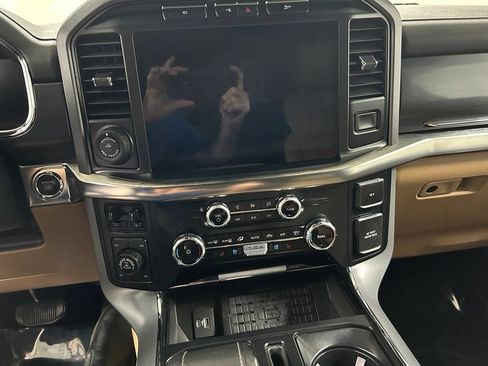 Used 2023 Ford F150 Lariat w/ Equipment Group 502A High AWD/4WD image 19