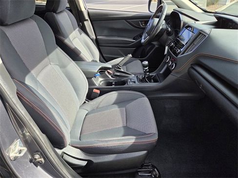 Used 2022 Subaru Crosstrek 2.0i Premium image 14