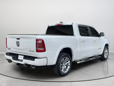 Used 2019 RAM 1500 Laramie AWD/4WD image 7