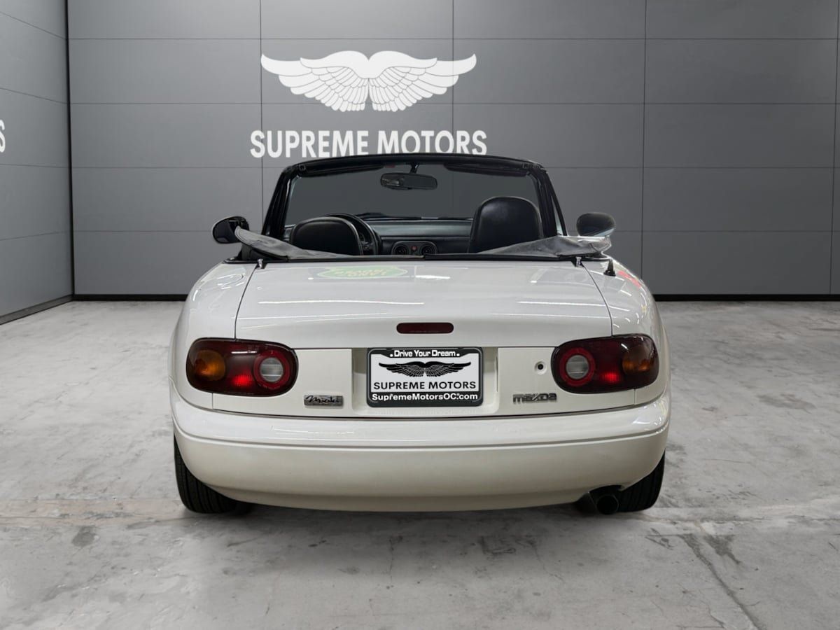 Used 1992 MAZDA MX-5 Miata RWD image 4