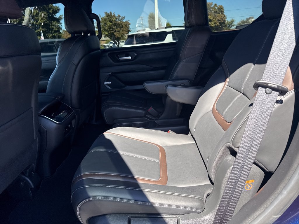 Used 2025 Nissan Armada SL w/ Captain's Chari Seat Package AWD/4WD image 37