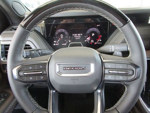 New 2026 GMC Yukon XL Denali Ultimate w/ LPO, Floor Liner Package AWD/4WD image 40