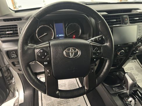 Used 2024 Toyota 4Runner TRD Off-Road Premium image 19