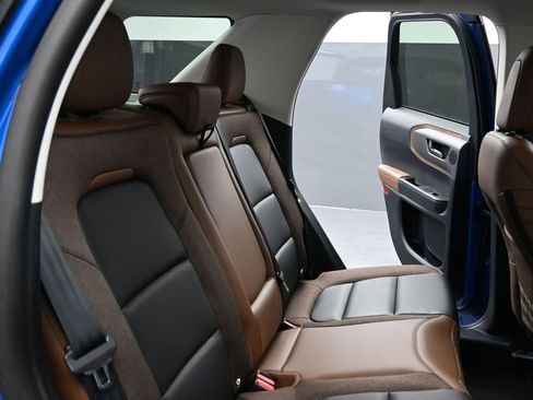 Used 2025 Ford Bronco Sport Outer Banks w/ Outer Banks Tech Package+ image 13