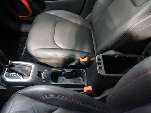 Used 2023 Jeep Renegade Trailhawk w/ Trailhawk Elite Group image 21