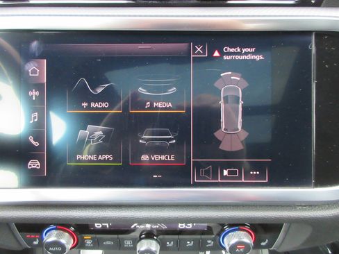 Used 2020 Audi Q3 2.0T Premium Plus image 40