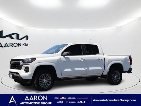 Used 2023 Chevrolet Colorado LT w/ LT Convenience Package RWD image 1