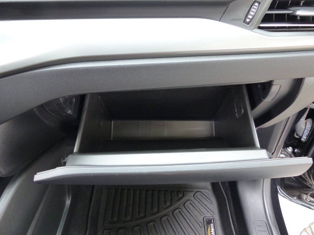Used 2024 Ford Escape Active w/ Tech Pack #2 AWD/4WD image 46