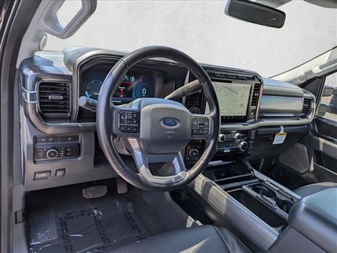 Used 2023 Ford F250 Lariat w/ Lariat Ultimate Package AWD/4WD image 10